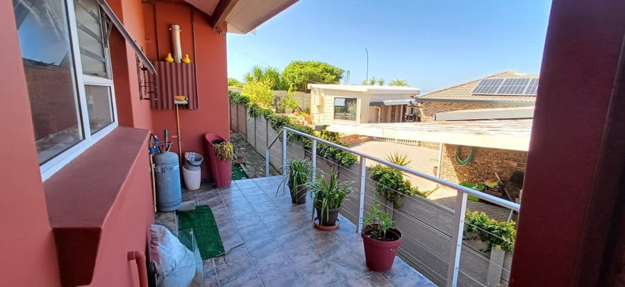 3 Bedroom Property for Sale in Dana Bay Western Cape